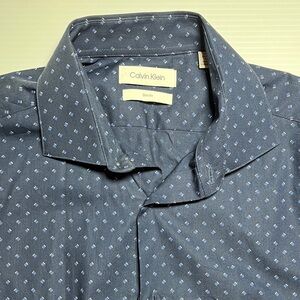 Calvin Klein Men's Patterned Navy Dress Shirt